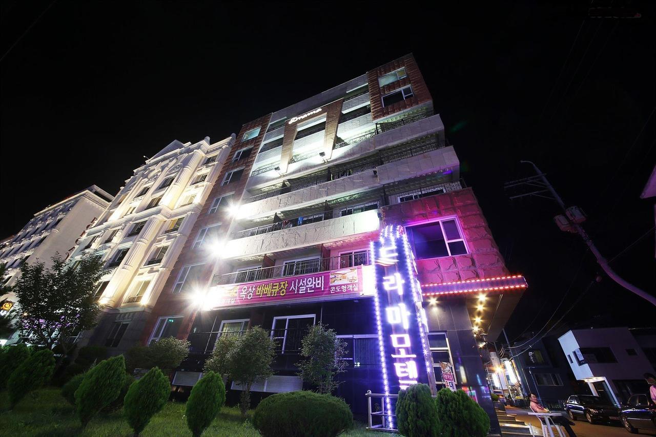 드라마 모텔 보령 외부 사진